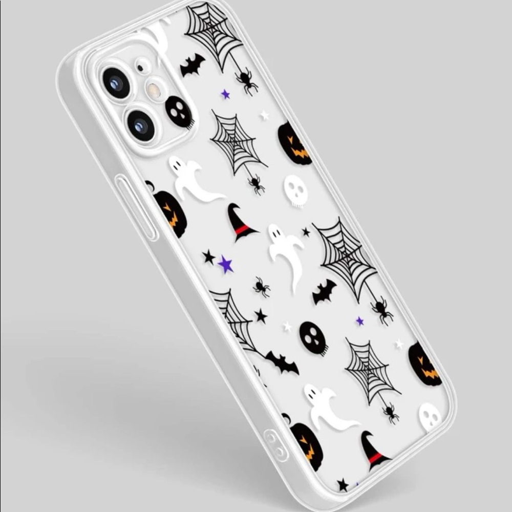 NWT Spooky iPhone 11 Case